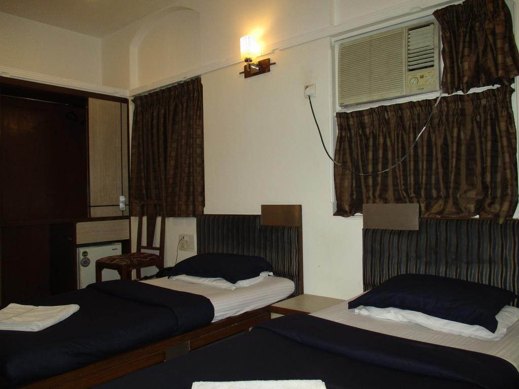 Hotel Park Shilton Мумбаи Экстерьер фото